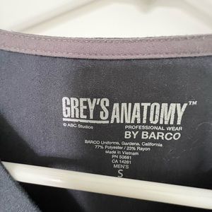 Greys Anatomy Mens Cargo Scrub Top - medium